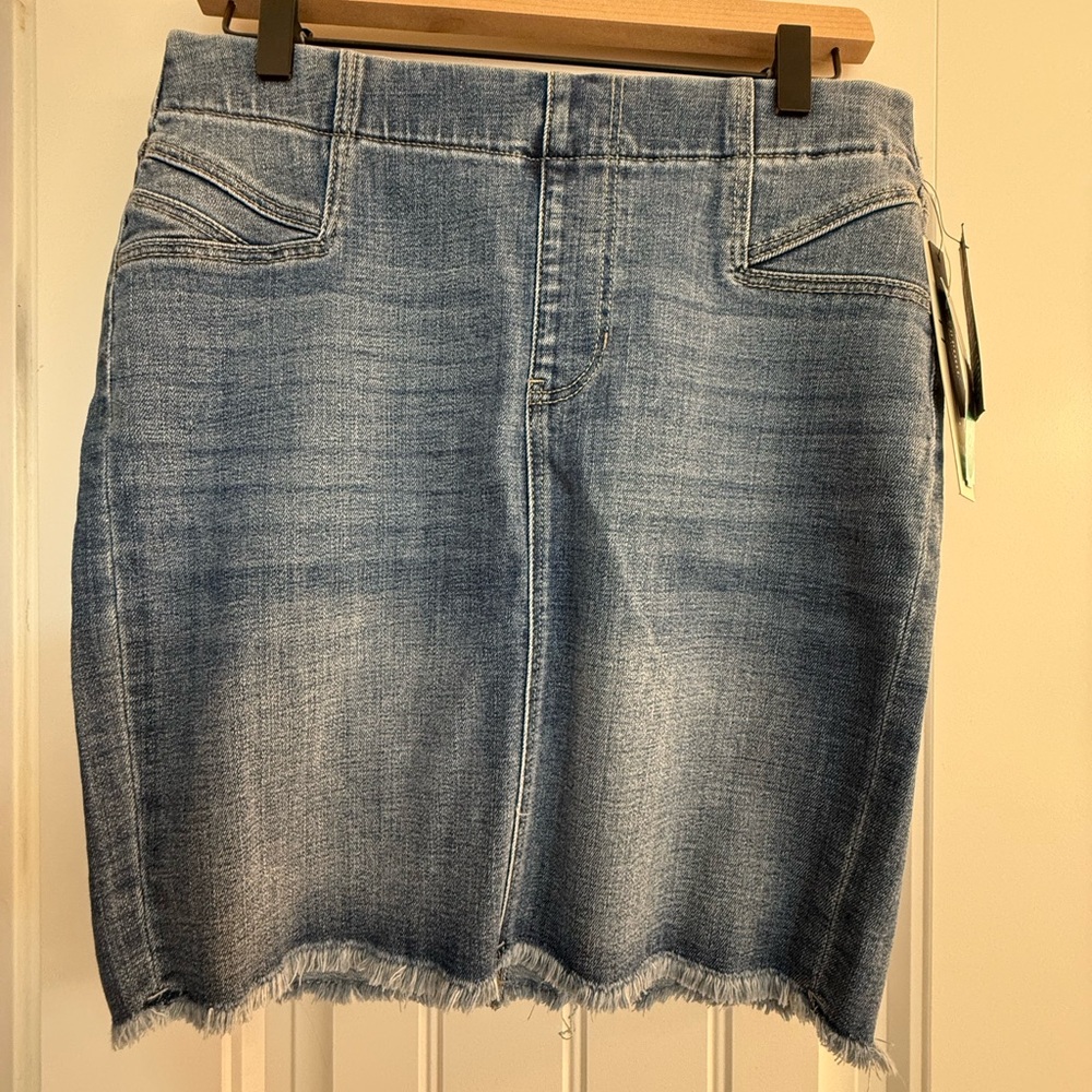 Denim Blue Women's Skirt.  NWT.